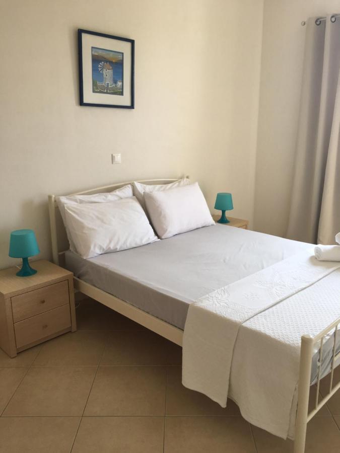 Marika'S Apartments Himare Luaran gambar