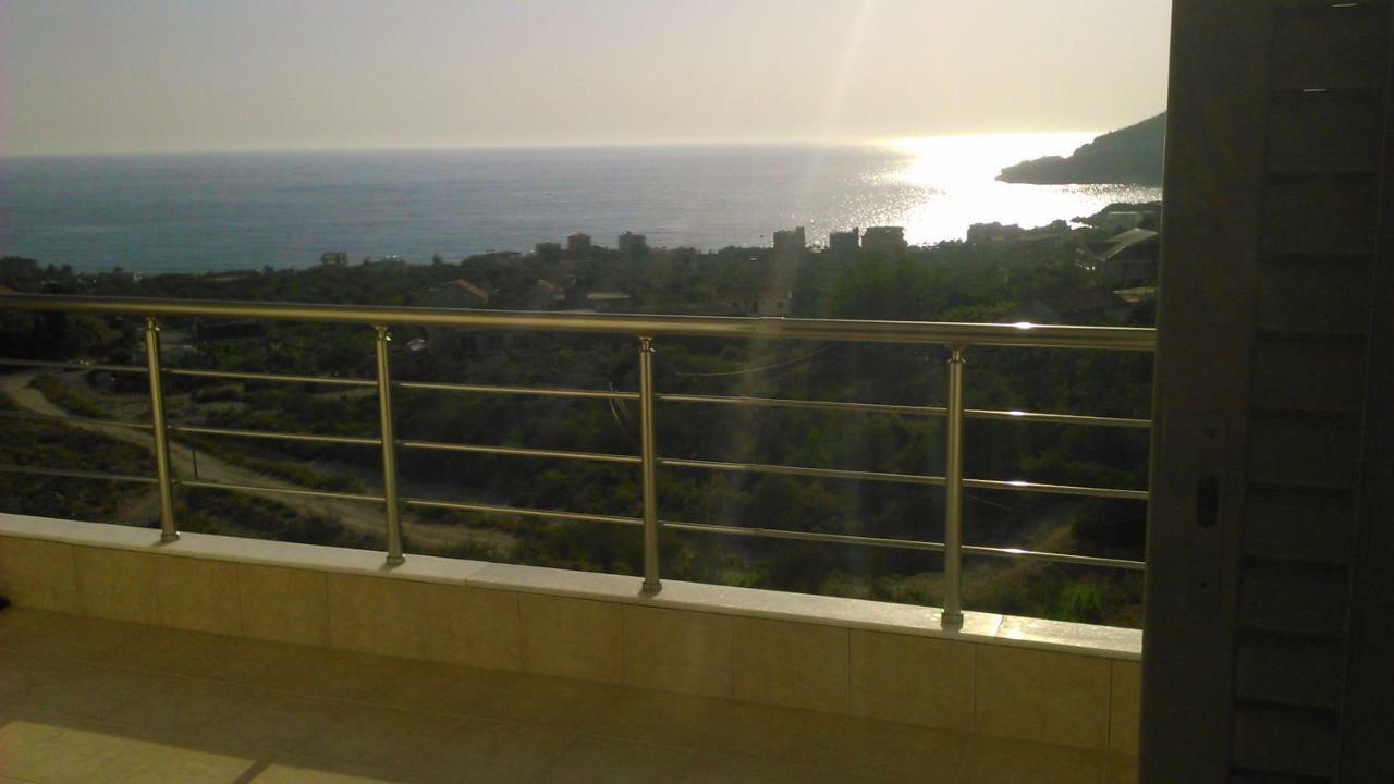 Marika'S Apartments Himare Luaran gambar