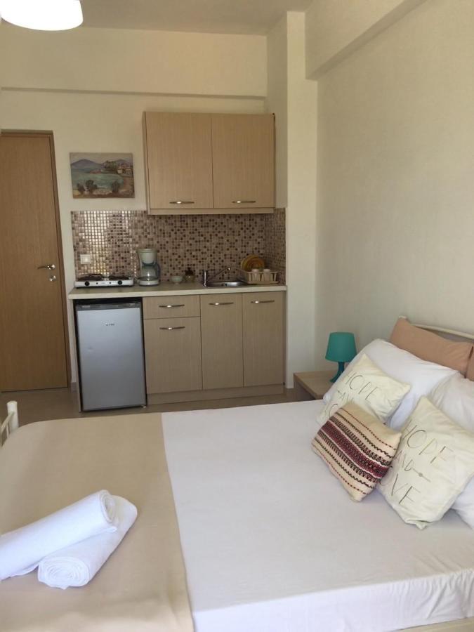 Marika'S Apartments Himare Luaran gambar