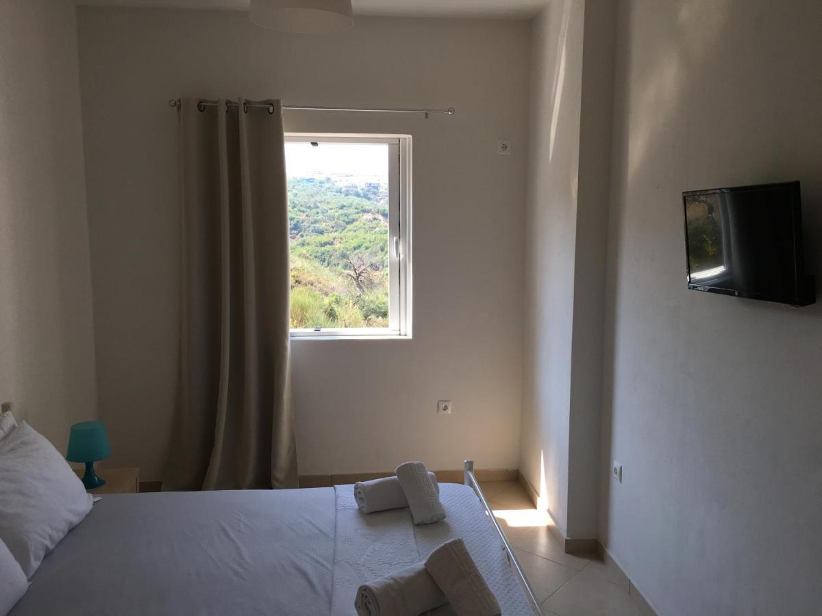 Marika'S Apartments Himare Luaran gambar
